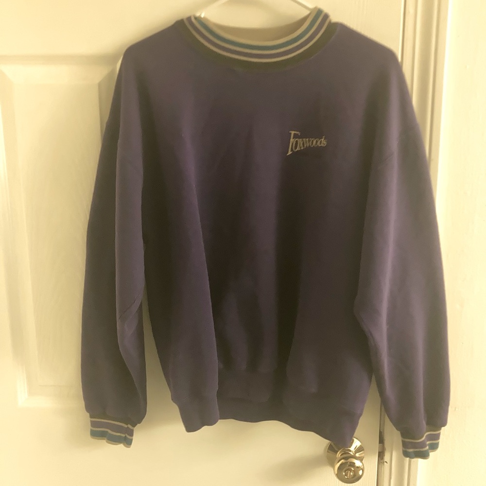 Vintage 80s Foxwoods Embroidered Crewneck